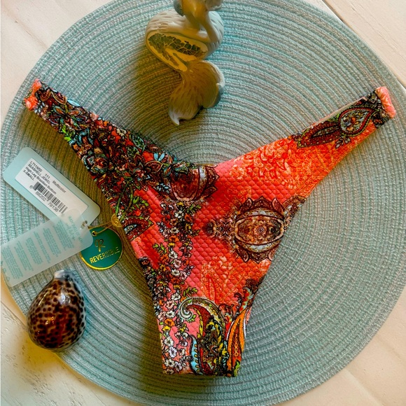 Luli Fama NWT 2024 Seashell Jewel high cut Brazilian reversible bikini bottom - Picture 4 of 13